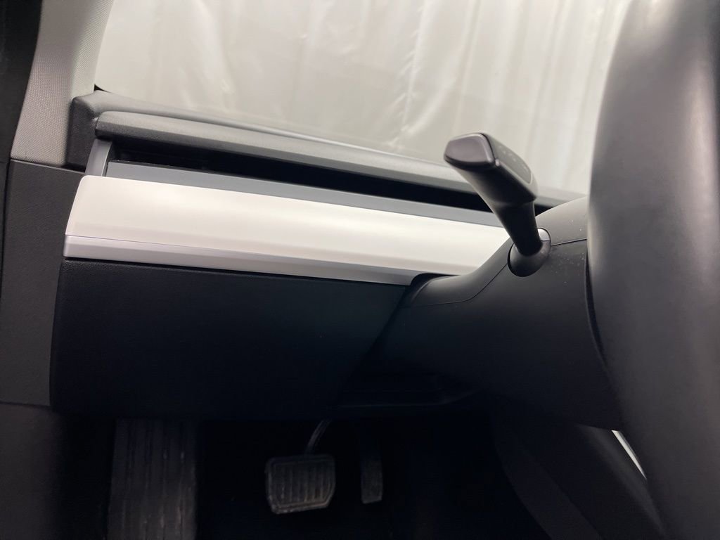 Used 2018 Tesla Model 3 Long Range image 7