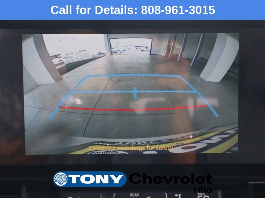 Used 2026 Toyota Sienna XLE image 16