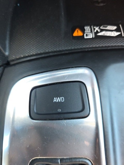 Used 2018 Chevrolet Equinox Premier image 23