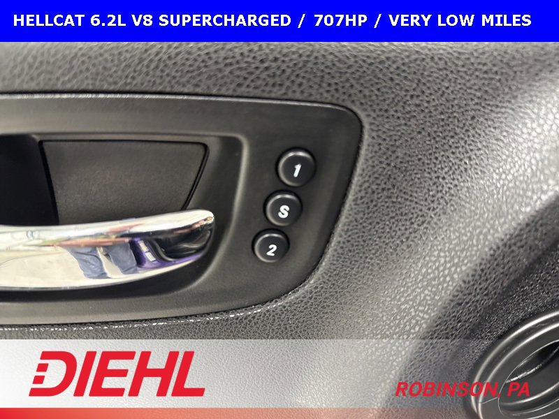 Used 2016 Dodge Charger SRT Hellcat w/ Harman/Kardon Audio Group image 25