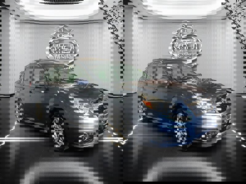 Used 2014 Subaru Legacy 2.5i Limited w/ Moonroof Package image 3