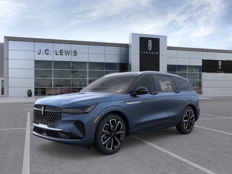 New 2026 Lincoln Nautilus Reserve AWD/4WD image 2