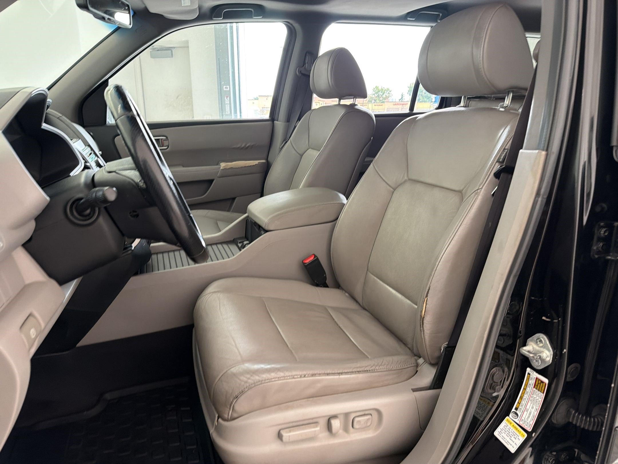 Used 2011 Honda Pilot EX-L image 5
