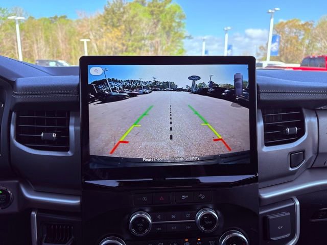 Used 2024 Ford Expedition XLT AWD/4WD image 19
