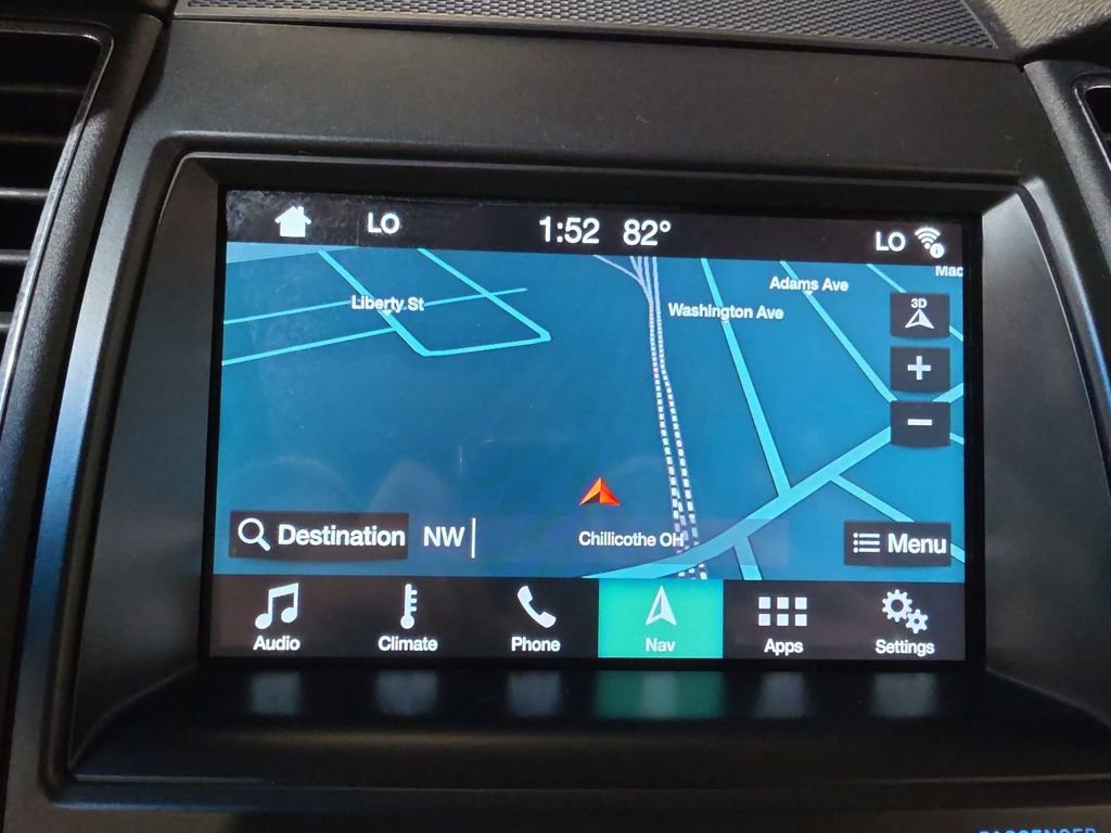 Used 2018 Ford Taurus Limited AWD/4WD image 20