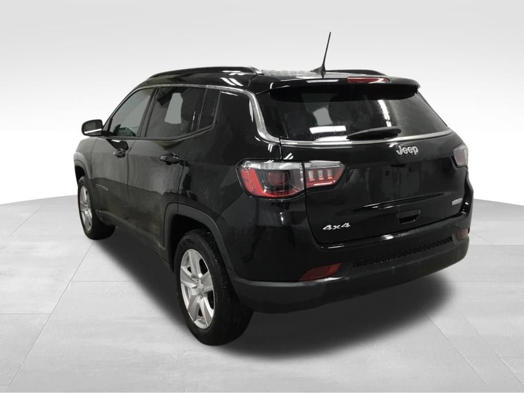 Used 2022 Jeep Compass Latitude w/ Convenience Group image 14