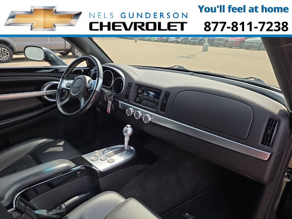 Used 2006 Chevrolet SSR image 10