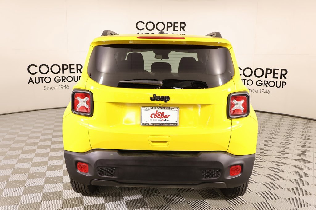 Used 2023 Jeep Renegade Latitude image 22