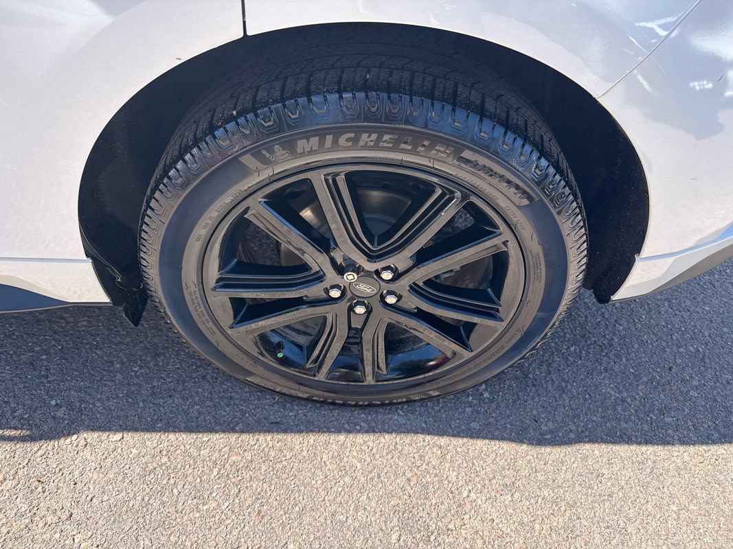 Used 2020 Ford Edge ST-Line FWD image 21