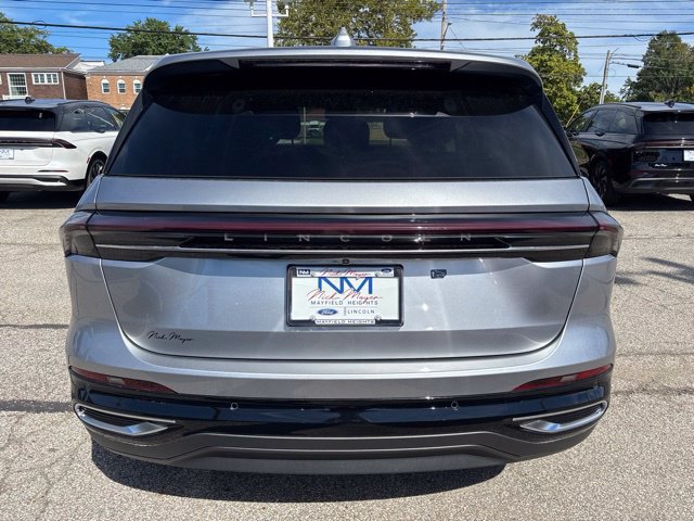 New 2026 Lincoln Nautilus Premier AWD/4WD image 9