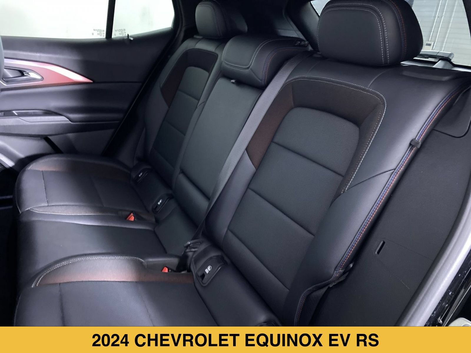Certified 2024 Chevrolet Equinox EV RS AWD/4WD image 11