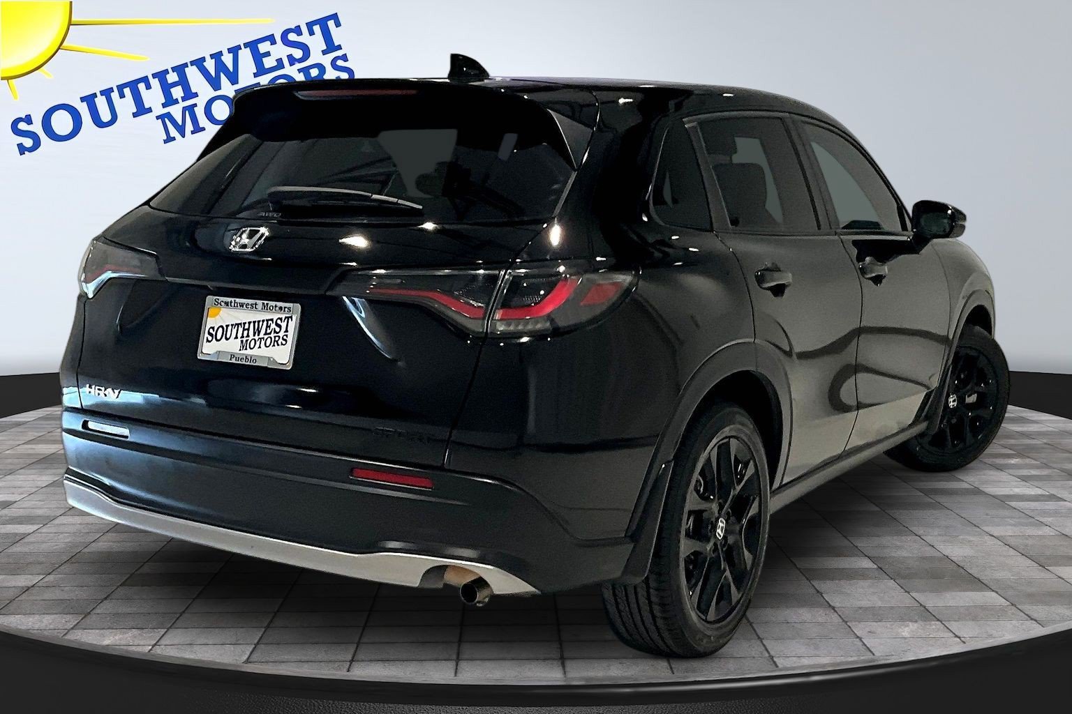 Used 2023 Honda HR-V Sport image 7