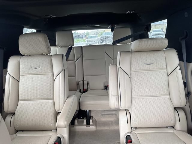 Used 2021 Cadillac Escalade Premium Luxury RWD image 45
