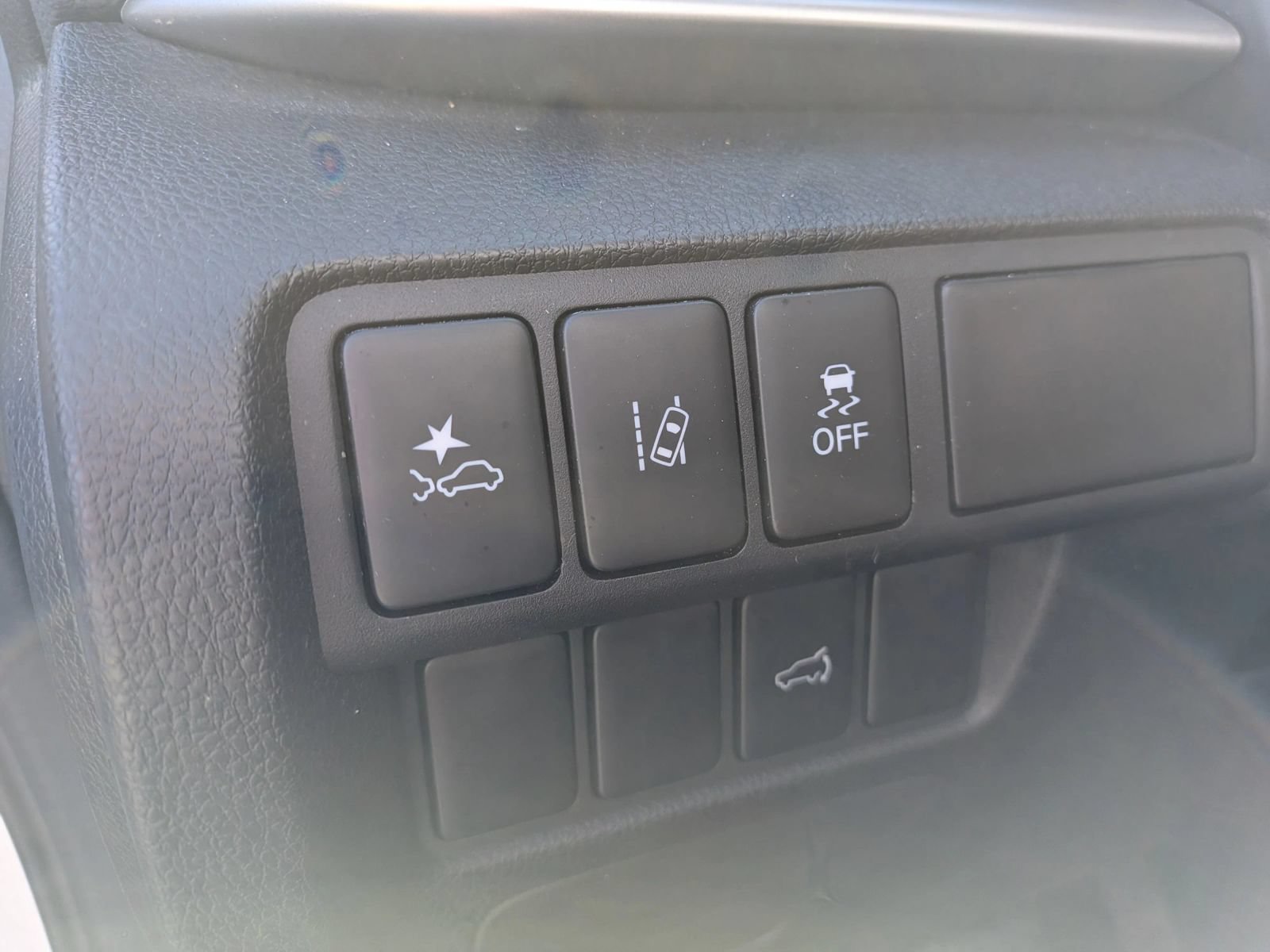 Used 2024 Mitsubishi Eclipse Cross SE AWD/4WD image 48
