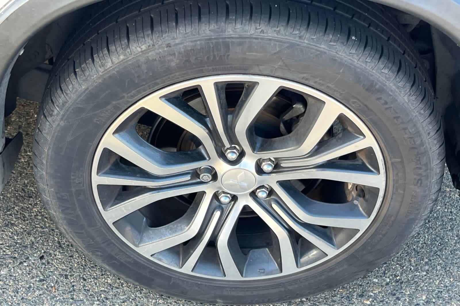 Used 2019 Mitsubishi Outlander Sport ES AWD/4WD image 22