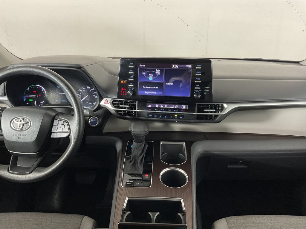 Used 2023 Toyota Sienna LE AWD/4WD image 15