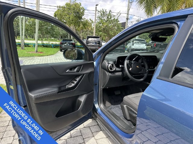 Used 2026 Chevrolet Equinox LT w/ Safety and Technology Package FWD image 22