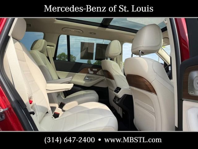 Used 2024 Mercedes-Benz GLS 450 4MATIC image 12