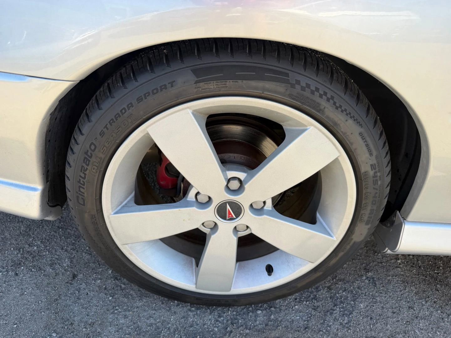 Used 2006 Pontiac GTO image 28