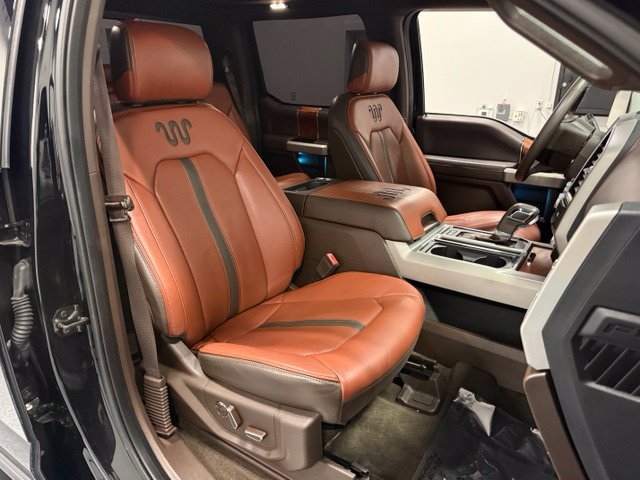 Used 2019 Ford F150 King Ranch w/ Equipment Group 601A Luxury AWD/4WD image 37