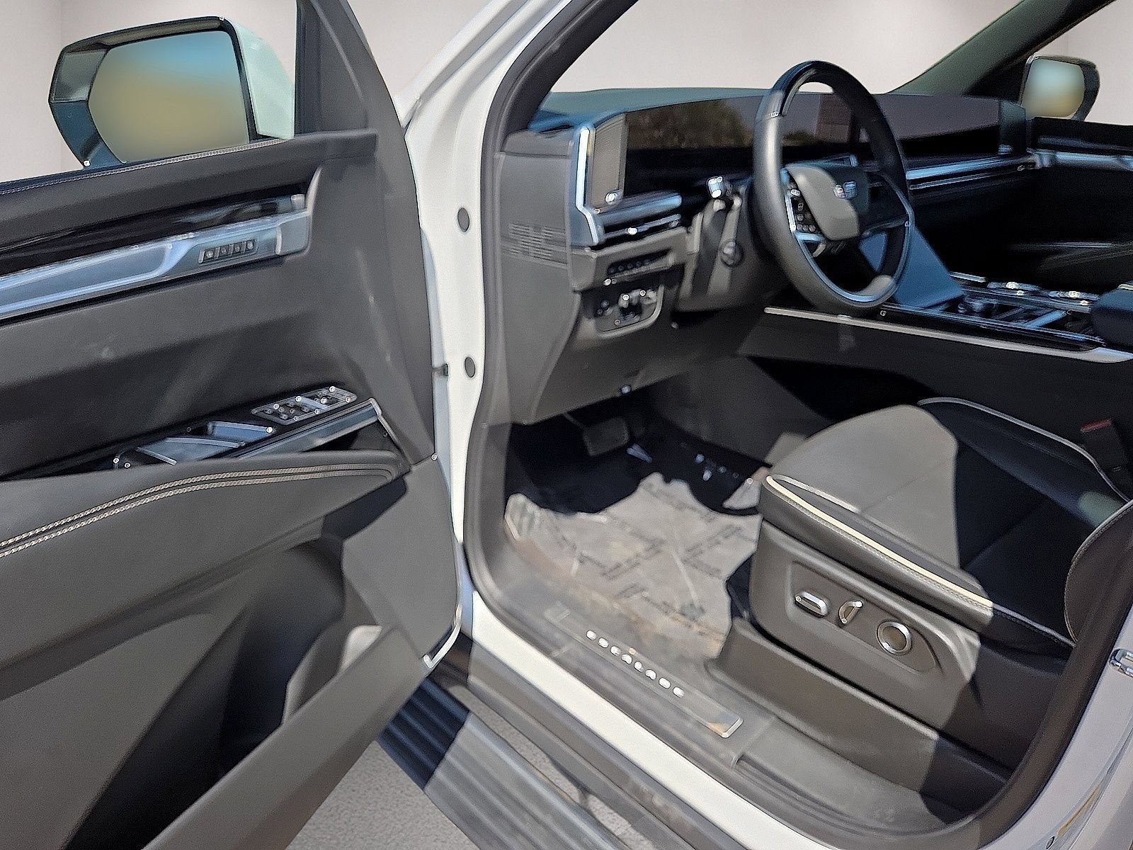 Used 2025 Cadillac Escalade Sport AWD/4WD image 22