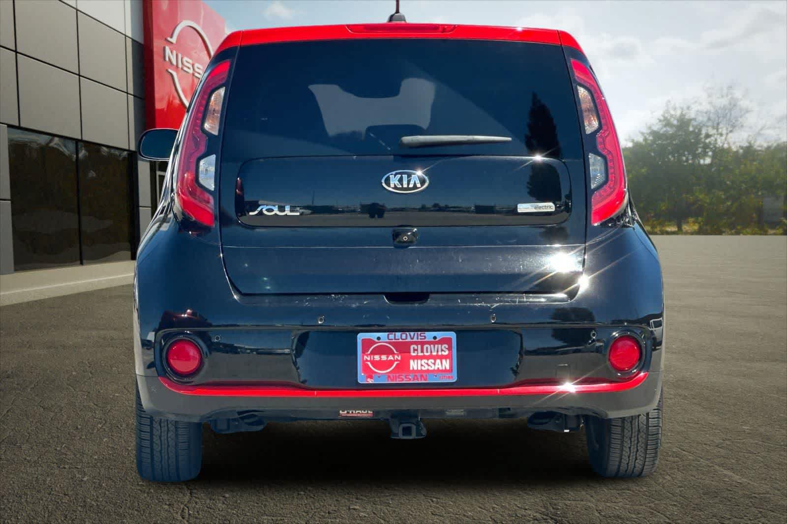 Used 2019 Kia Soul EV + FWD image 8