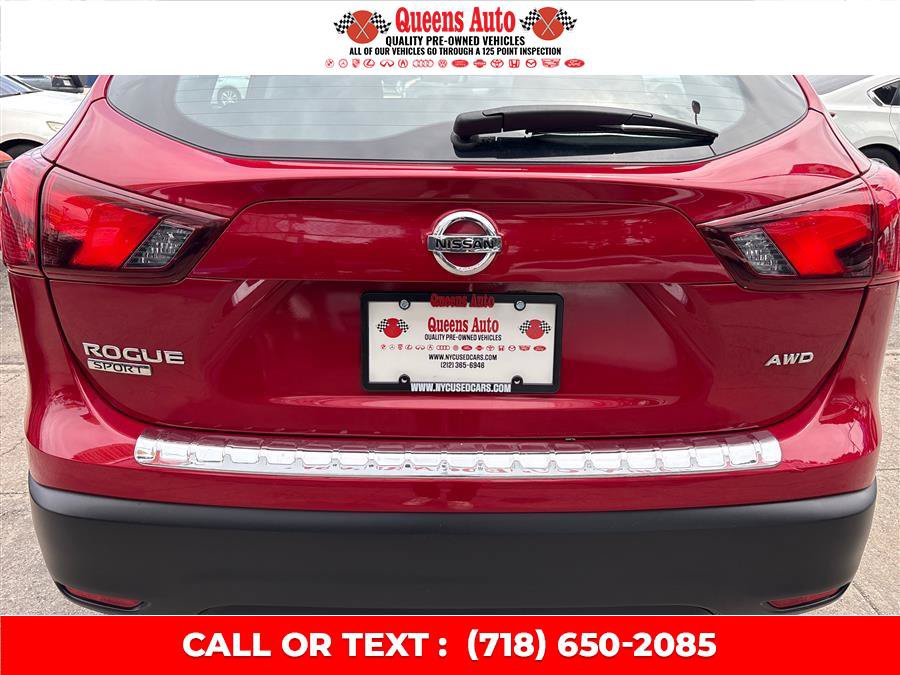Used 2017 Nissan Rogue Sport S w/ S Appearance Package AWD/4WD image 25
