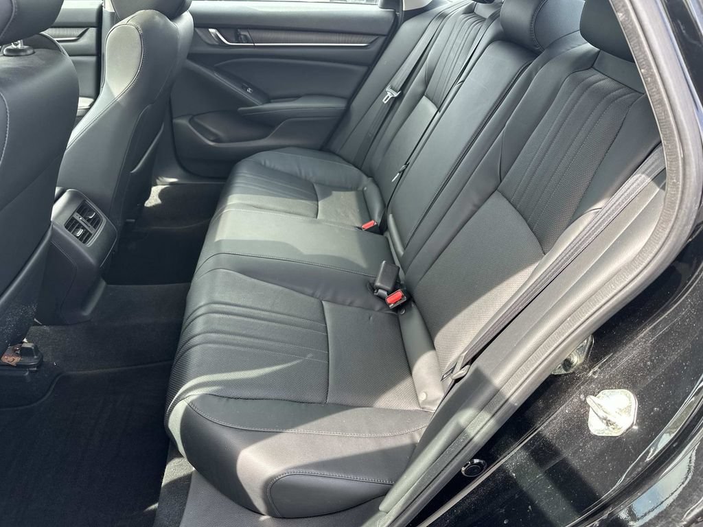 Used 2018 Honda Accord EX-L image 12