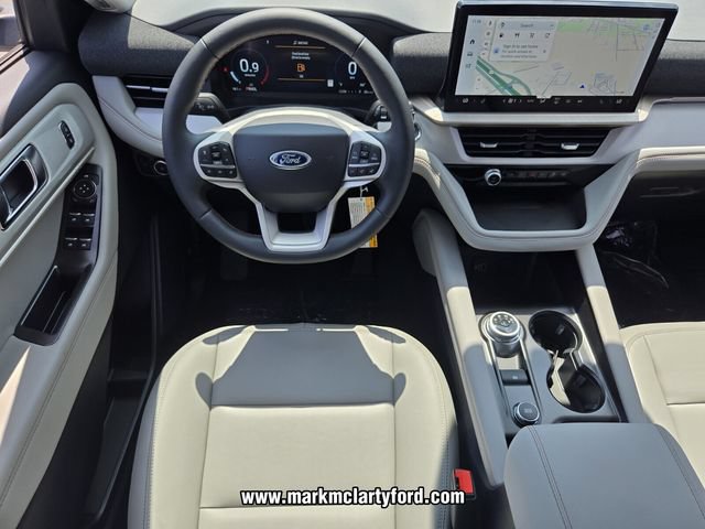 New 2026 Ford Explorer Active w/ Active Comfort Package RWD image 10