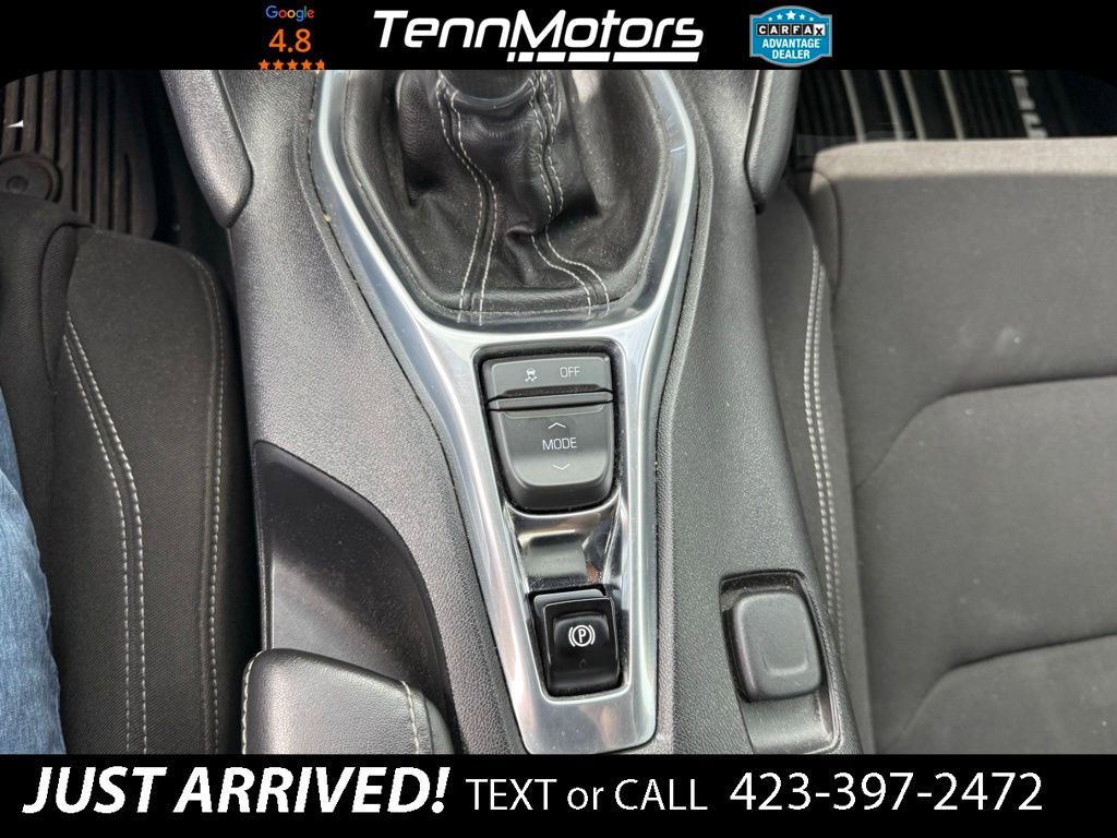 Used 2016 Chevrolet Camaro SS RWD image 21