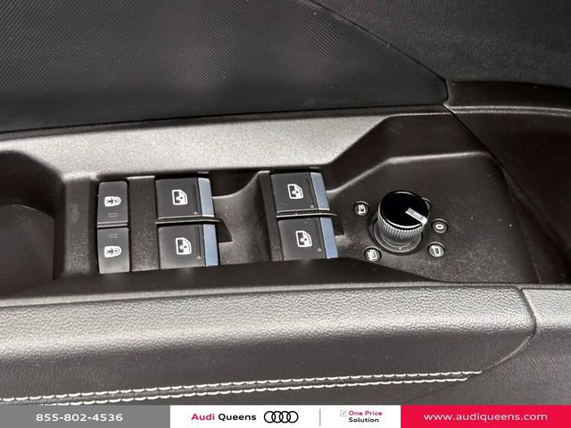 Certified 2022 Audi Q4 e-tron Prestige AWD/4WD image 20