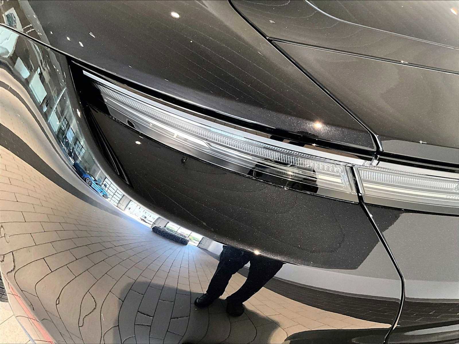 New 2026 Porsche Taycan RWD image 31
