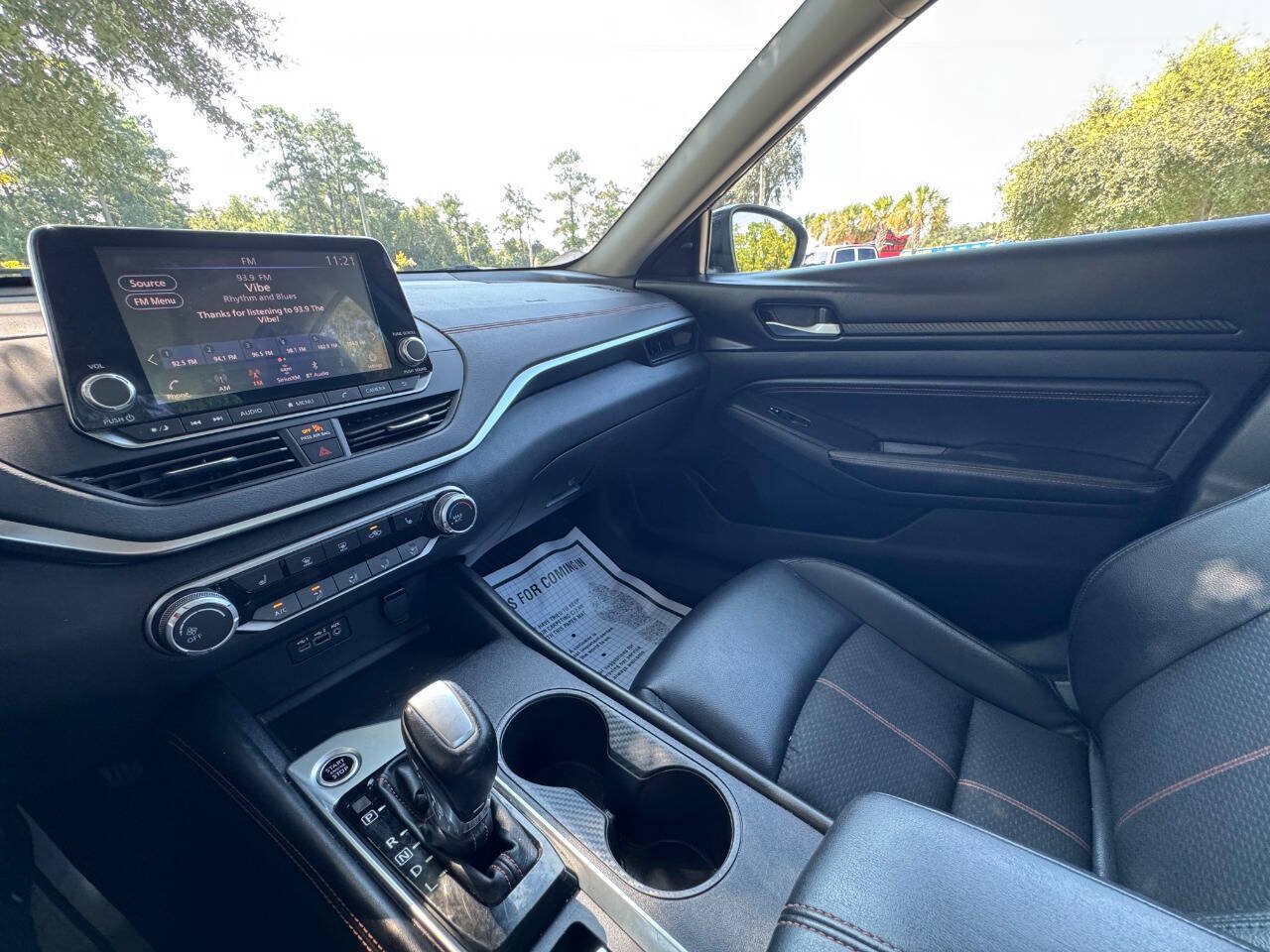 Used 2019 Nissan Altima 2.5 SR w/ SR Premium Package AWD/4WD image 18