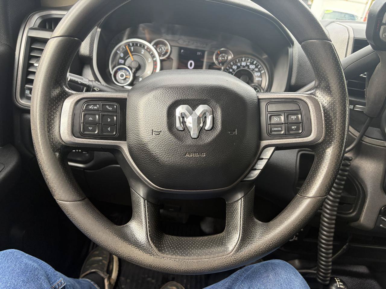 Used 2019 RAM 5500 Tradesman w/ Electrical Accessory Group AWD/4WD image 23