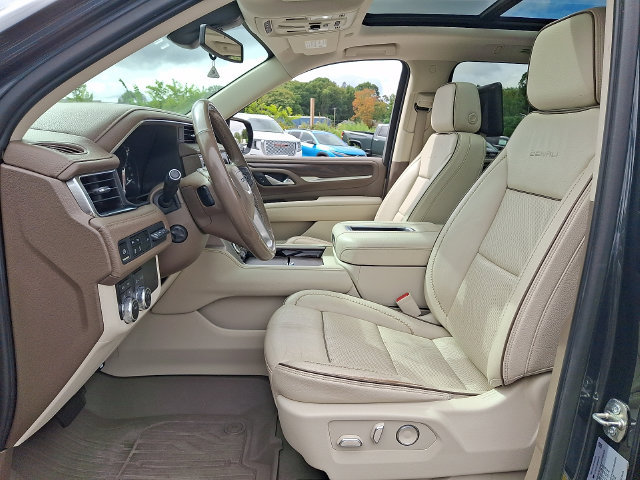 Used 2021 GMC Yukon XL Denali AWD/4WD image 2