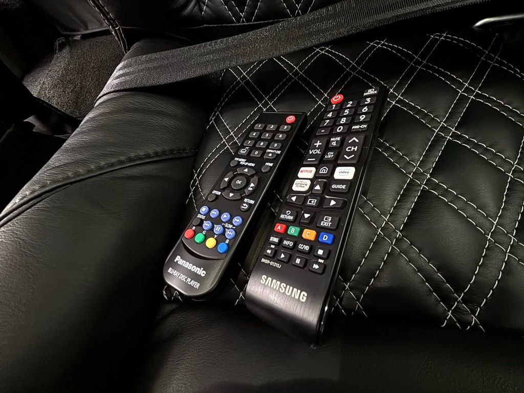 New 2025 GMC Savana 2500 w/ Driver Convenience Package image 48