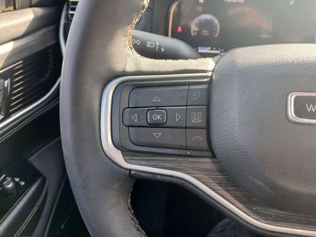 Used 2023 Jeep Wagoneer Series III w/ Premium Group I image 34