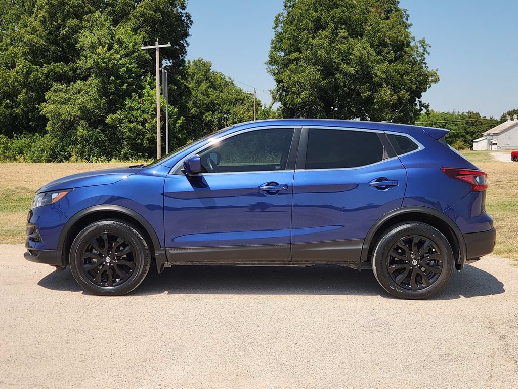 Used 2022 Nissan Rogue Sport S FWD image 4
