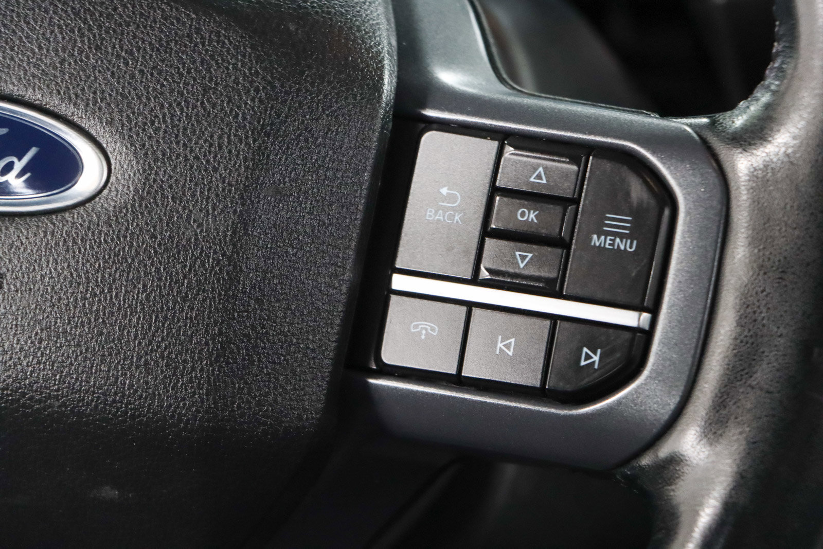 Used 2023 Ford F150 Lariat w/ Equipment Group 502A High AWD/4WD image 16