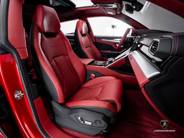 Used 2024 Lamborghini Urus S AWD/4WD image 39
