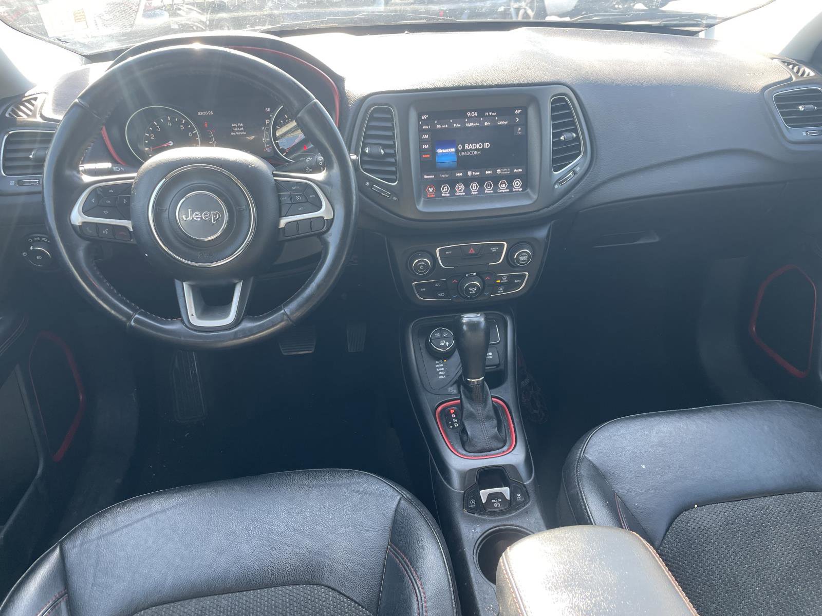 Used 2020 Jeep Compass Trailhawk image 7