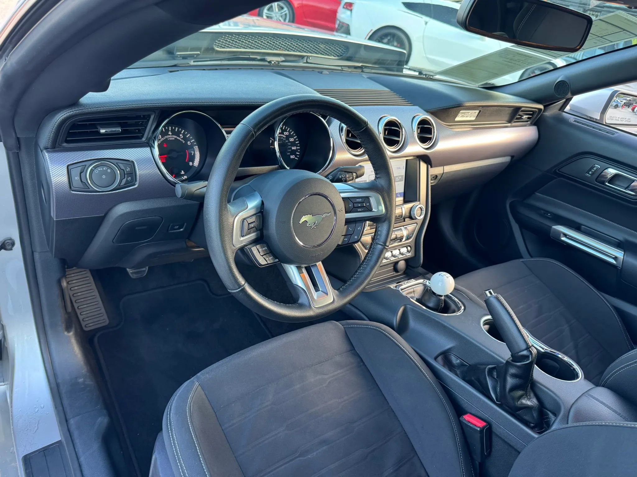 Used 2015 Ford Mustang GT RWD image 21