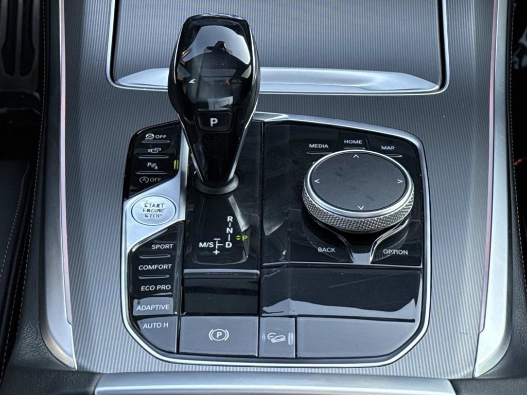 Used 2019 BMW X5 xDrive40i w/ M Sport Package AWD/4WD image 17