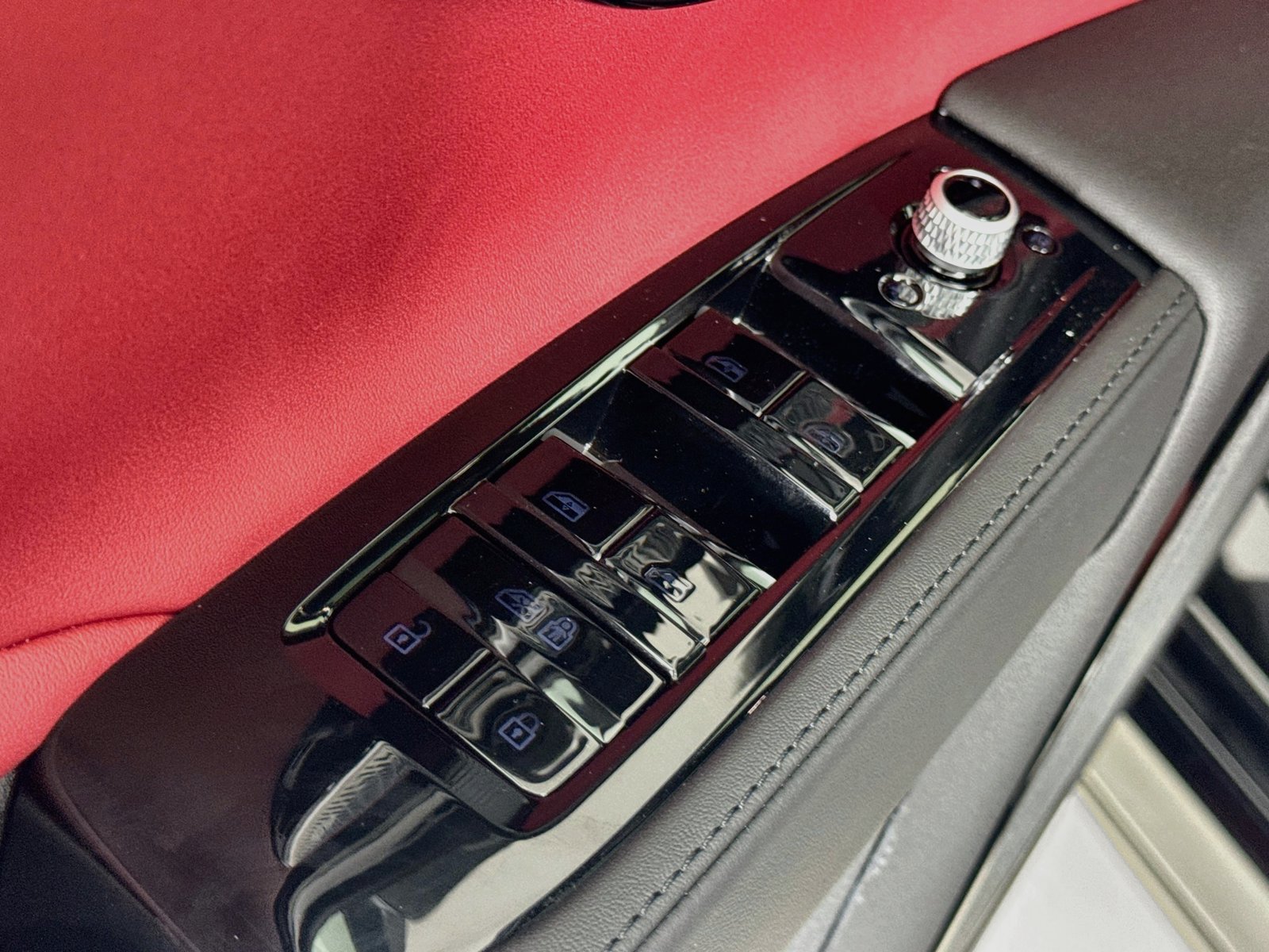 New 2027 Maserati Grecale Modena AWD/4WD image 17