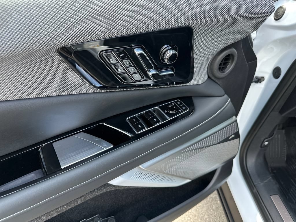 New 2027 Cadillac Optiq Luxury RWD image 23