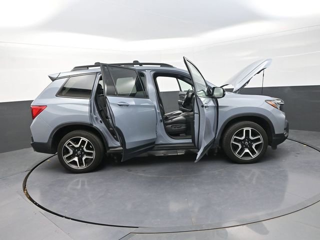 Used 2023 Honda Passport Elite image 42
