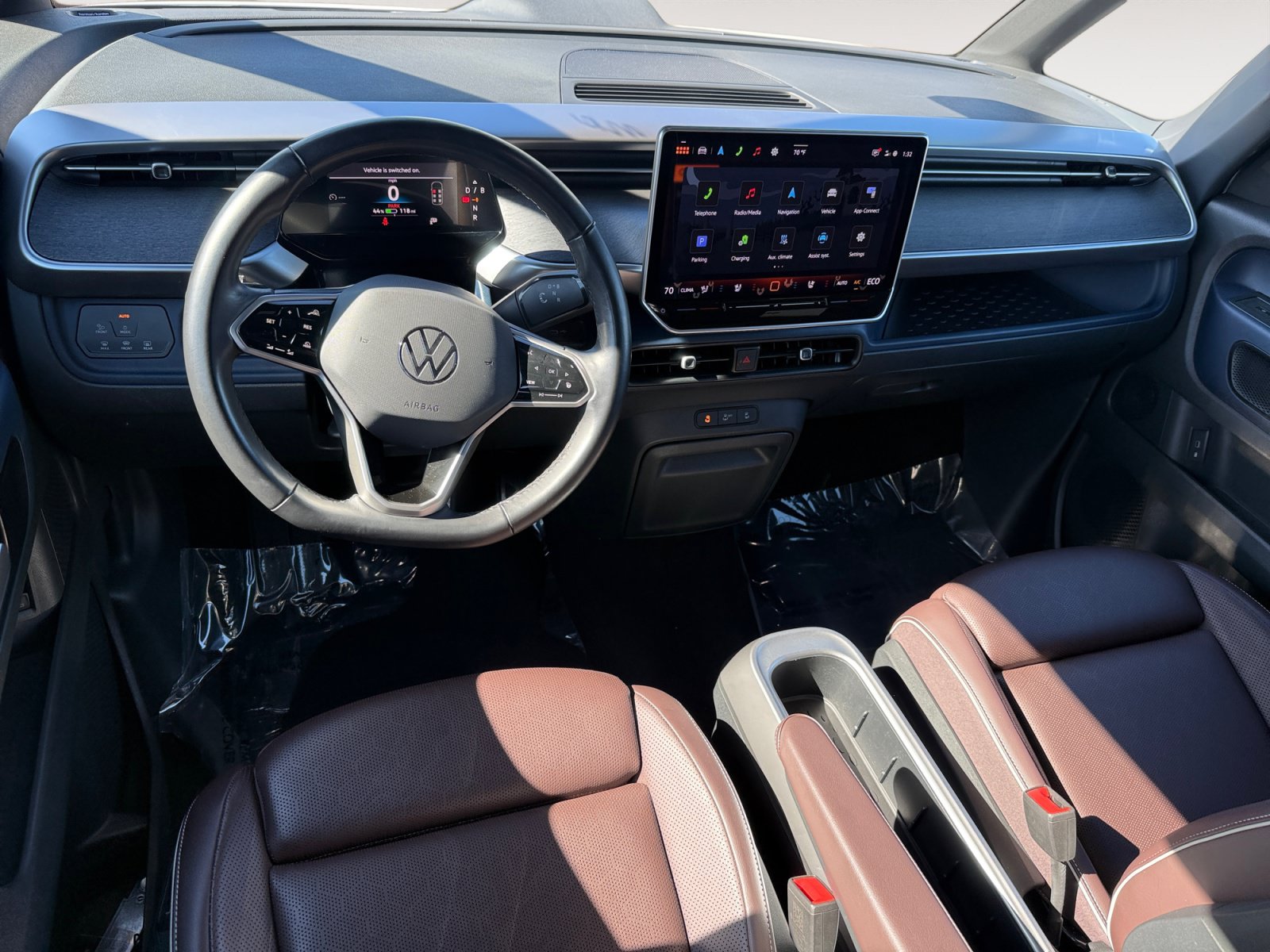 Certified 2025 Volkswagen ID. Buzz Pro S Plus AWD/4WD image 15