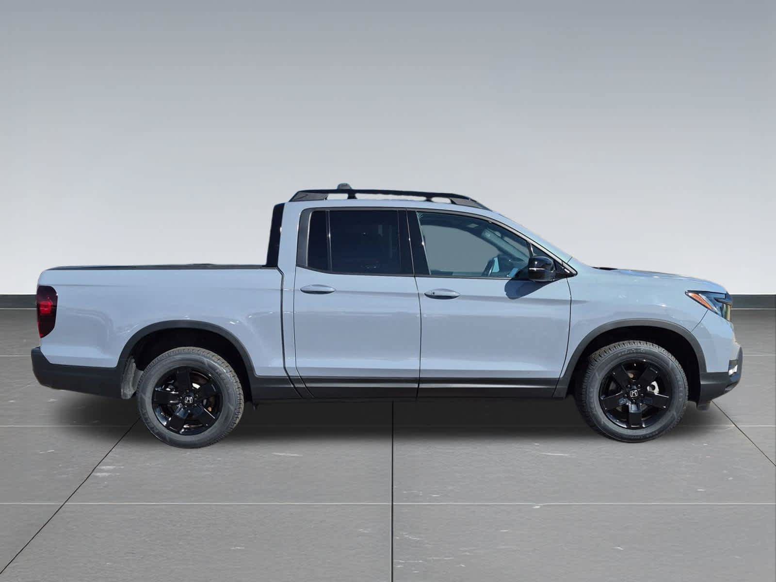 Used 2024 Honda Ridgeline Black Edition image 7