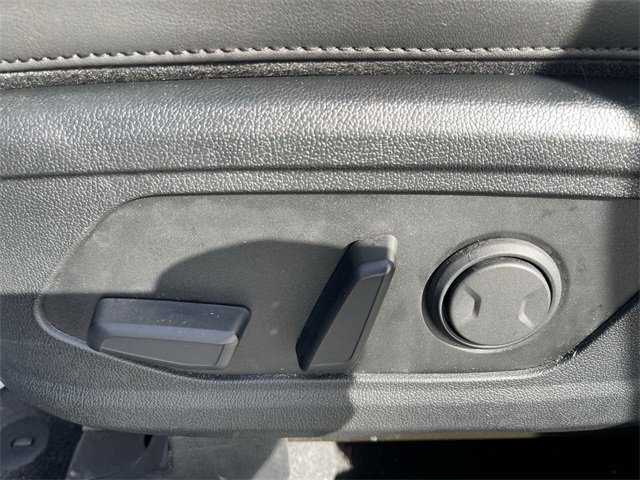 Used 2024 Kia Sorento S image 12