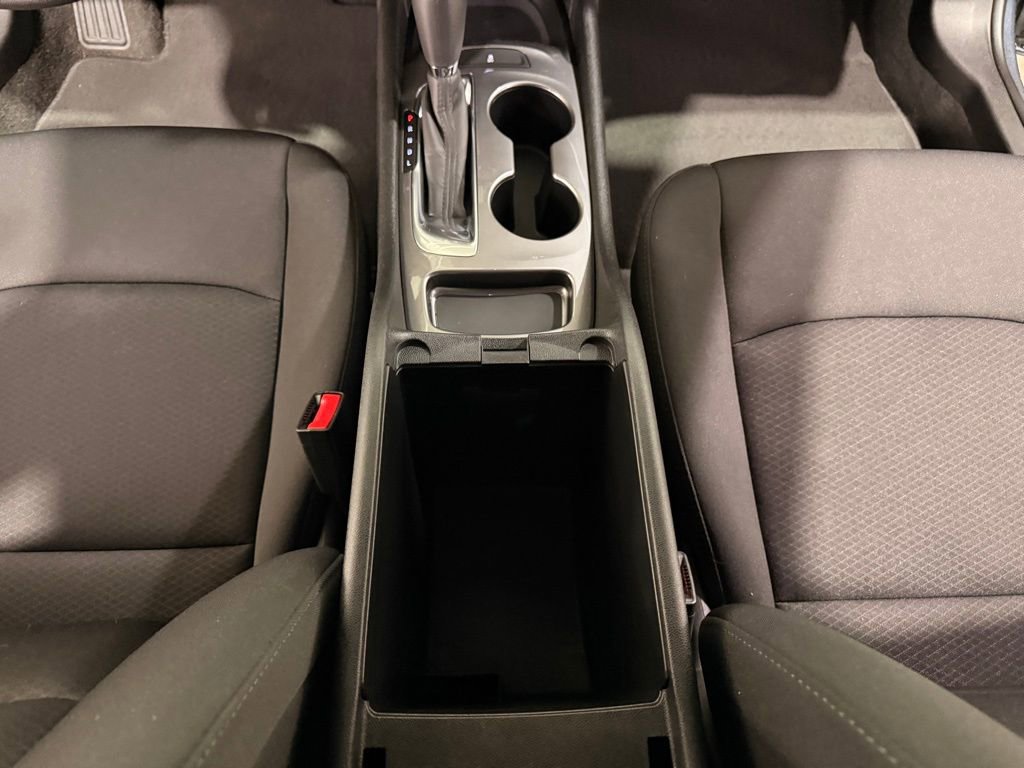 Used 2020 Chevrolet Malibu LS image 24